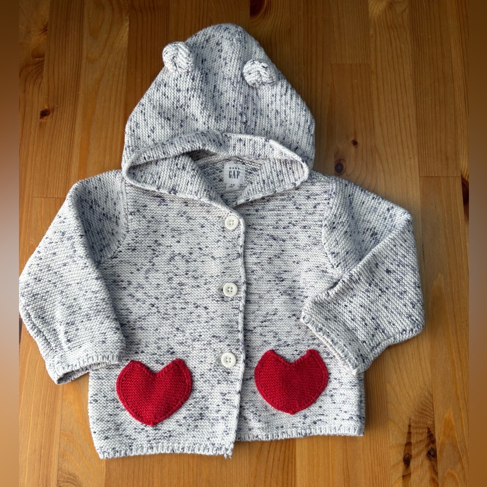 Baby Gap Heart Pocket Knit Hooded Sweater Size 6-12 Months